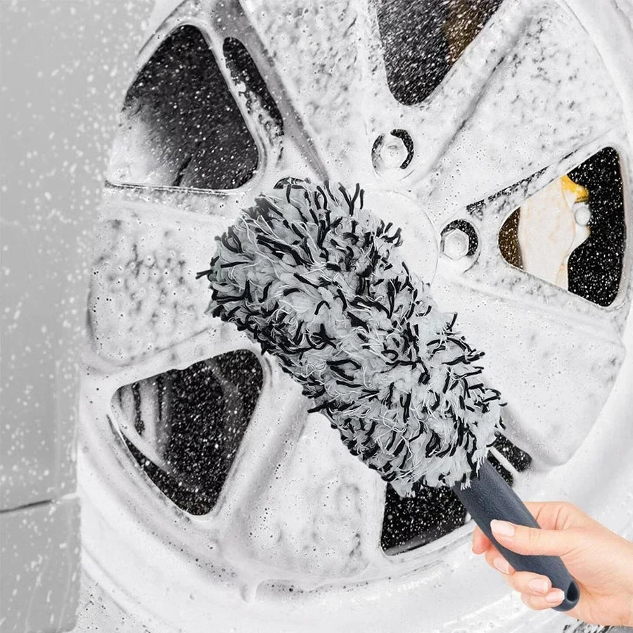 Microfiber Car Wheel and Rim Cleaning Brush - 1