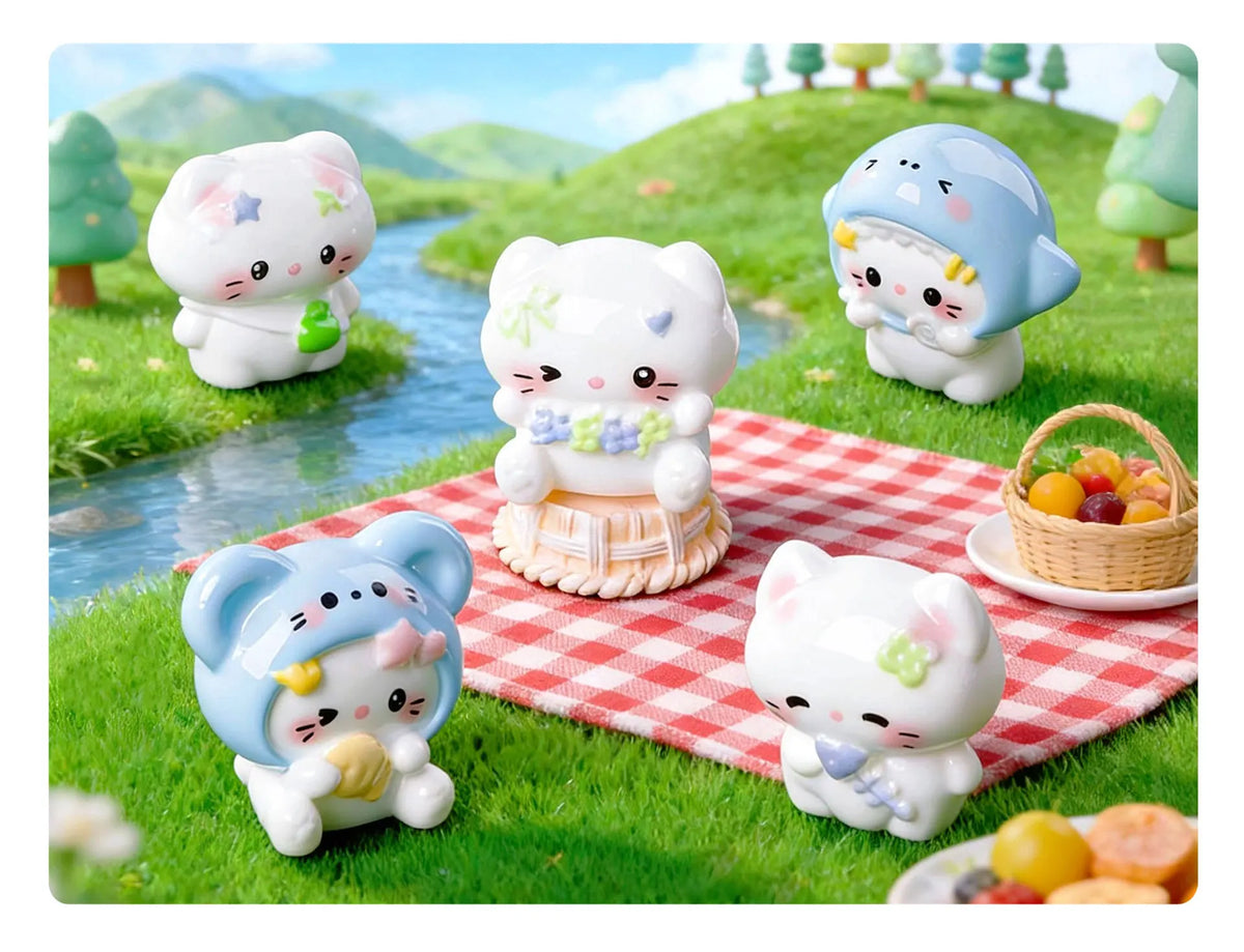 Cute Kawaii Cat Miniature Figurines for Car Dashboard and Desk Decor