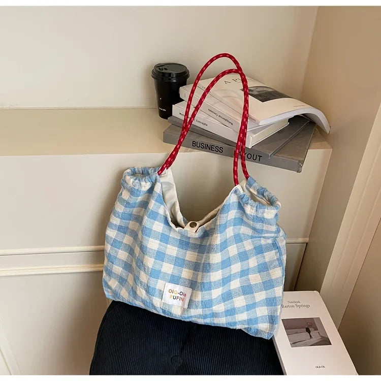 Versatile Plaid Shoulder Tote Bag for Commuter and Leisure