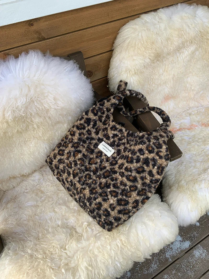Leopard Print Plush Tote Bag for Daily Commute - 14
