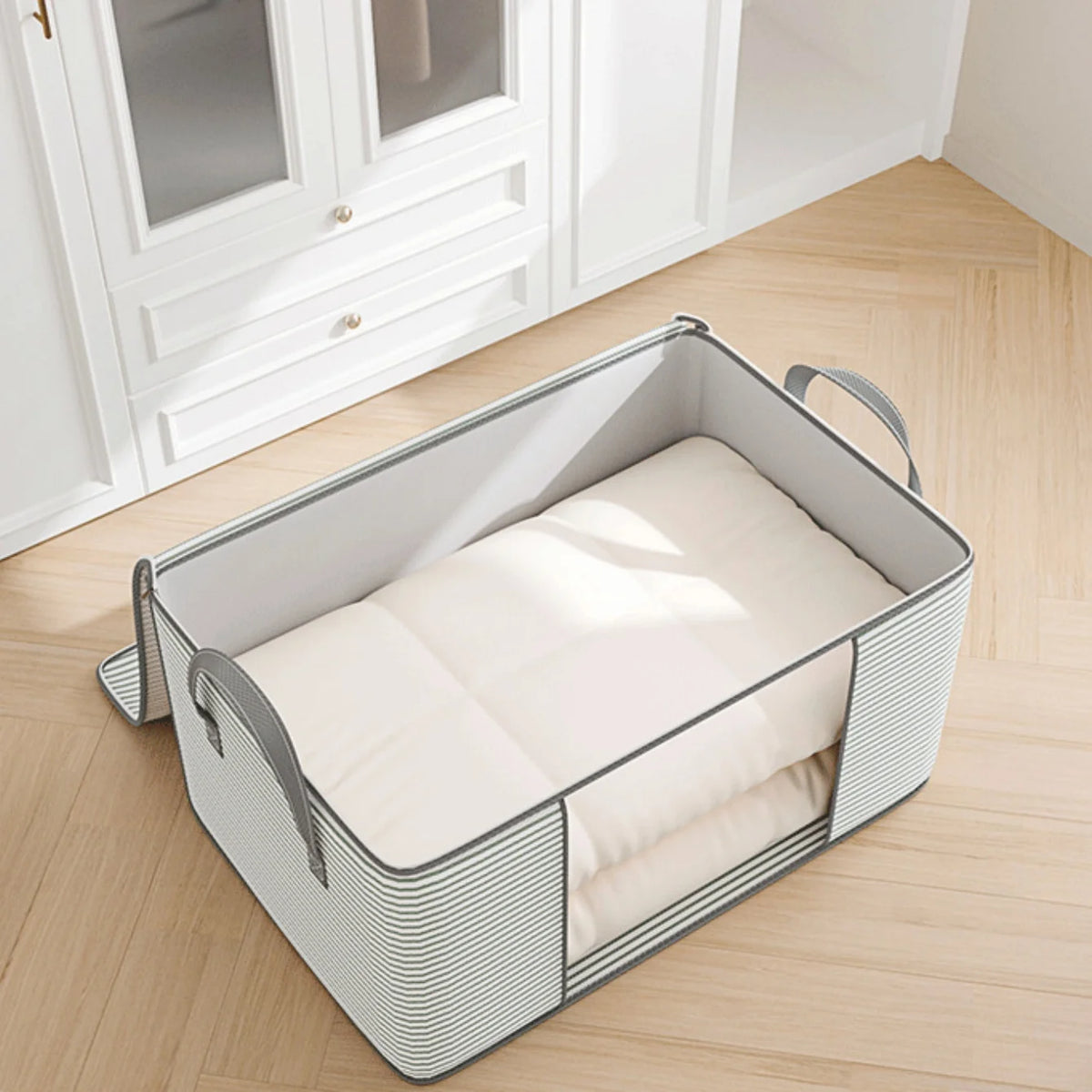 Large Foldable Quilt and Clothing Storage Organizer Bag