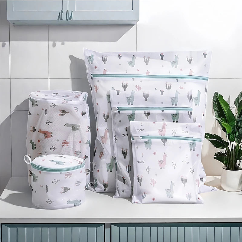 Protective Mesh Laundry Bag Set for Delicate Clothing