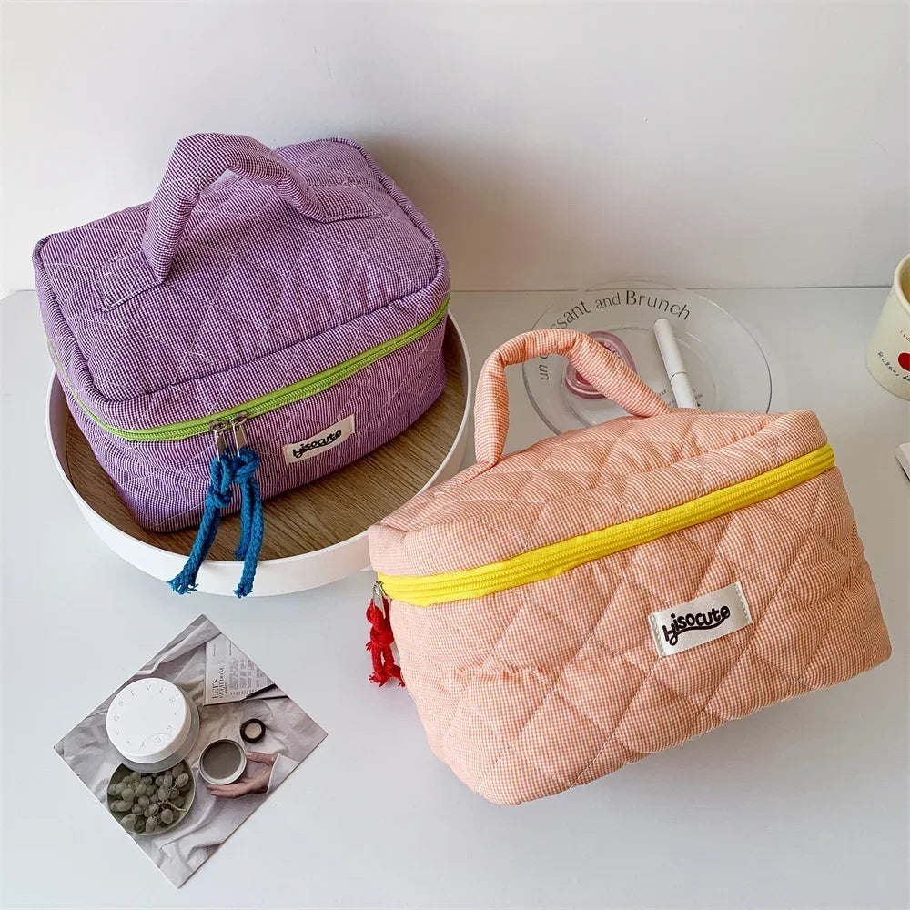 Portable Quilted Plaid Travel Makeup Bag - 12