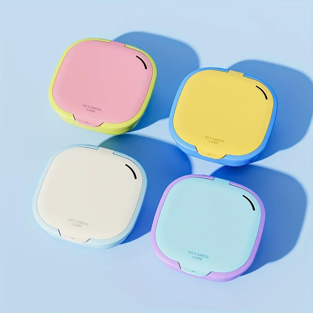 Portable Retainer Case with Mirror and Drain Basket