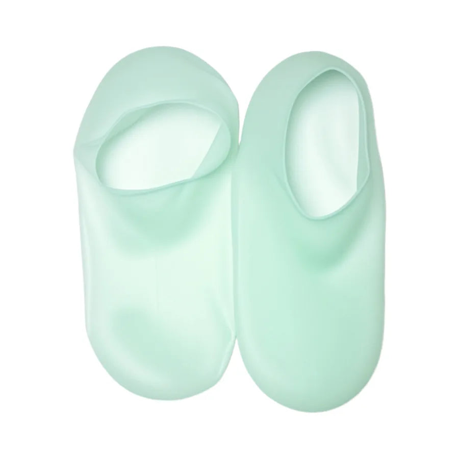 Silicone Moisturizing Socks for Dry Cracked Feet - 15