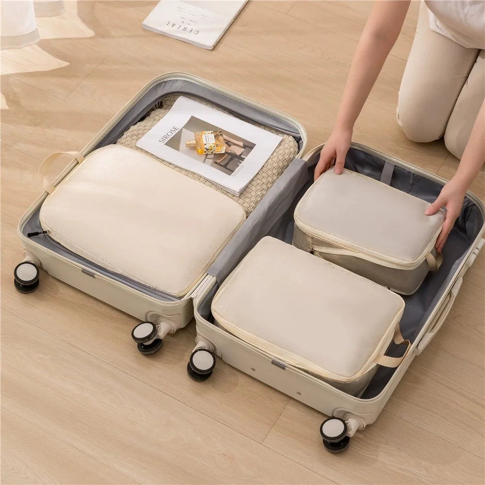 Expandable Compression Packing Cubes for Suitcases