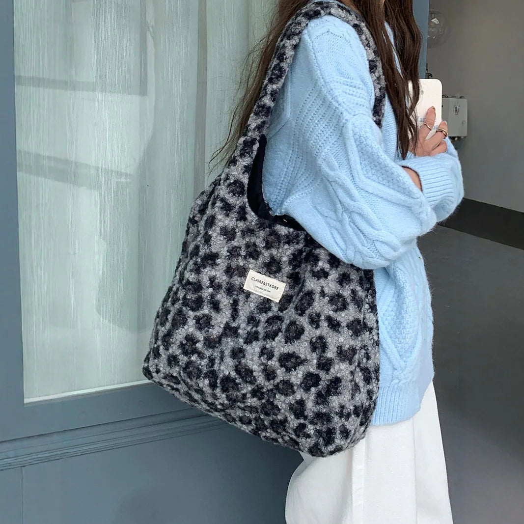 Leopard Print Plush Tote Bag for Daily Commute