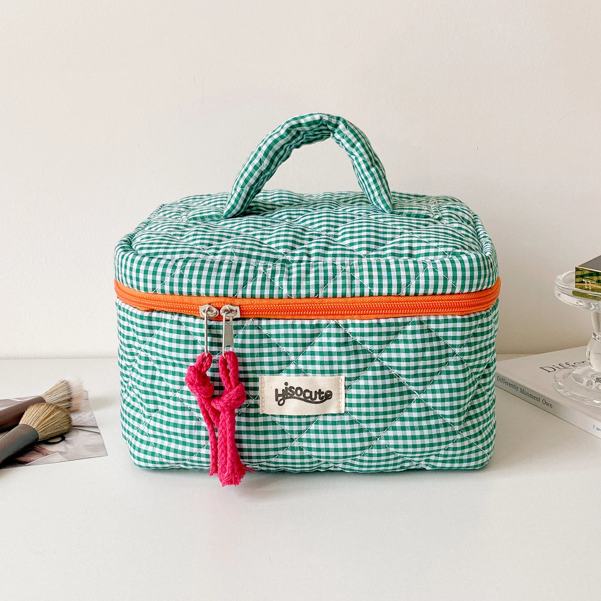 Portable Quilted Plaid Travel Makeup Bag