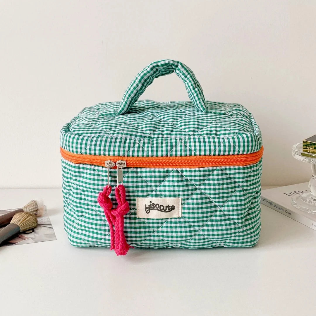 Portable Quilted Plaid Travel Makeup Bag - 23