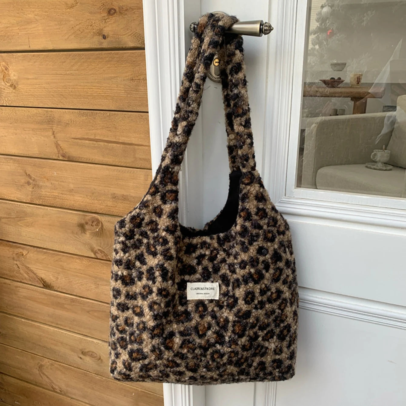 Leopard Print Plush Tote Bag for Daily Commute - 26