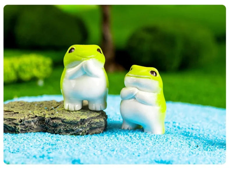 6-Piece Cute Miniature Resin Frog Figurine Set for Home Decor