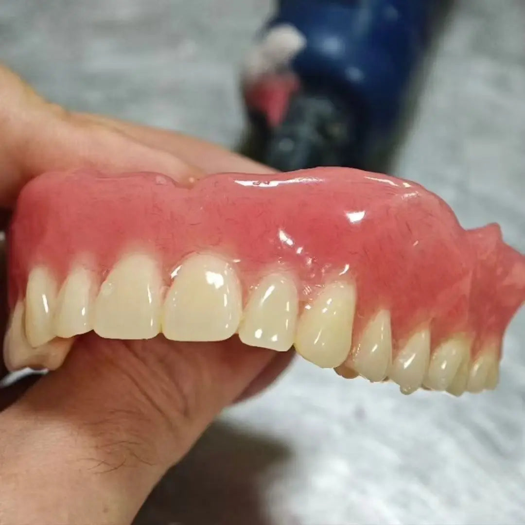 Moldable Silicone Cosmetic Teeth for Instant Smile - 1