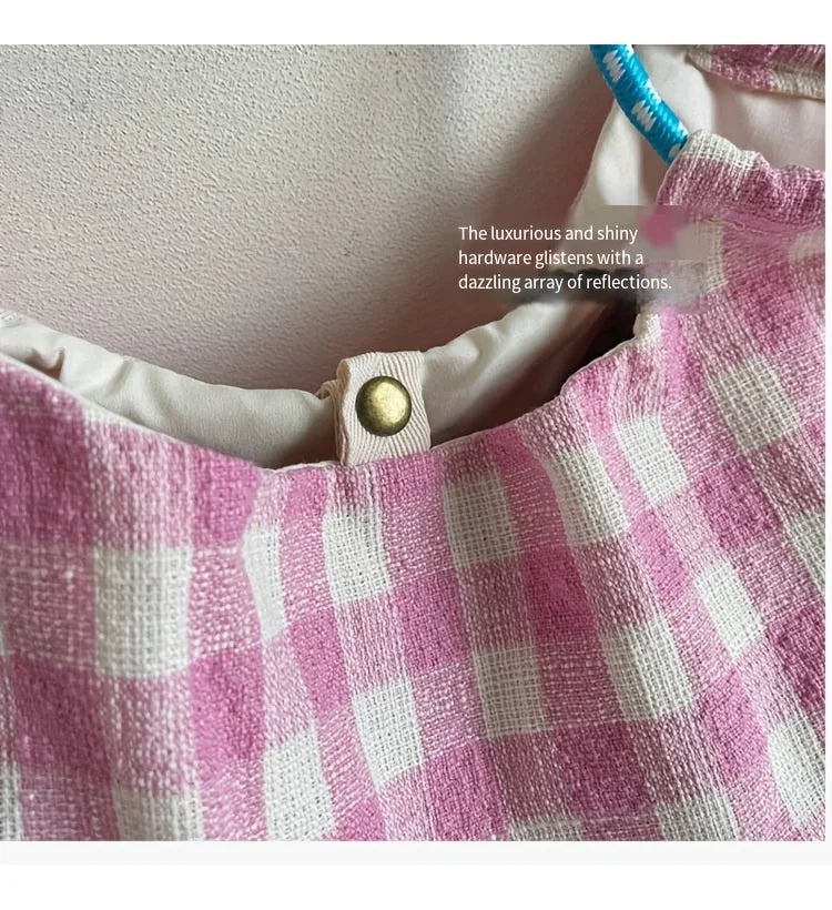 Versatile Plaid Shoulder Tote Bag for Commuter and Leisure