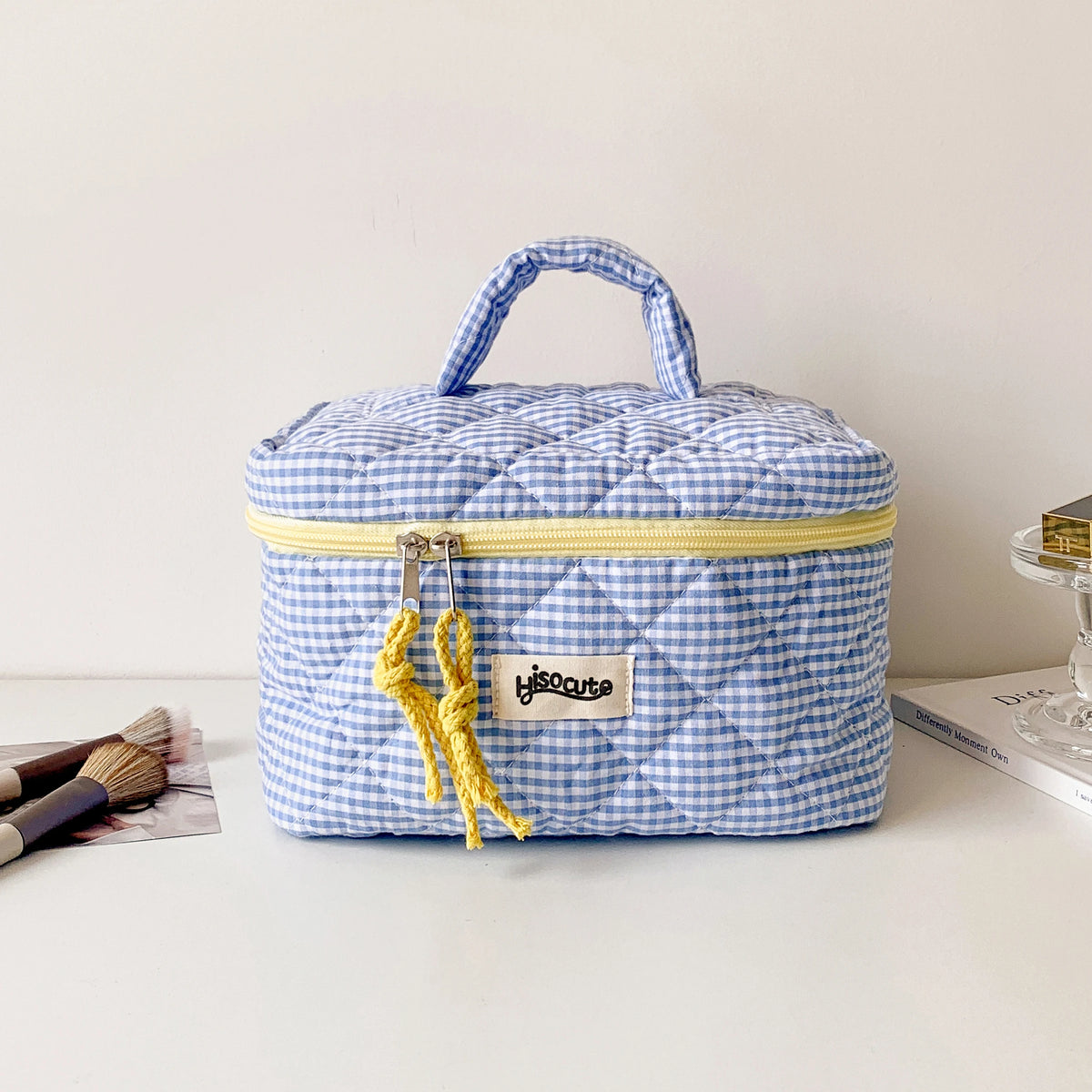 Portable Quilted Plaid Travel Makeup Bag