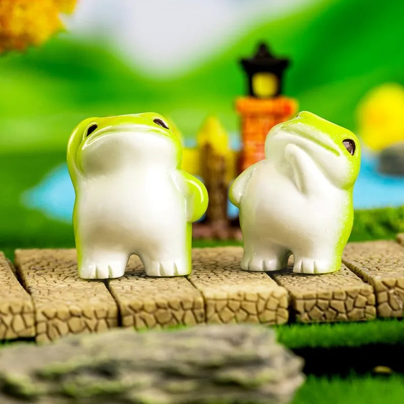 6-Piece Cute Miniature Resin Frog Figurine Set for Home Decor