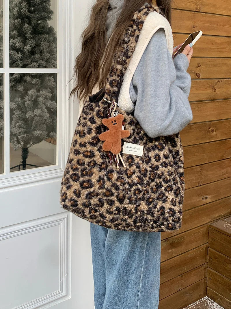 Leopard Print Plush Tote Bag for Daily Commute