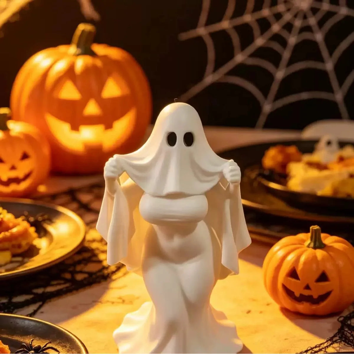 Halloween Ghost Lady Decorative Figurine