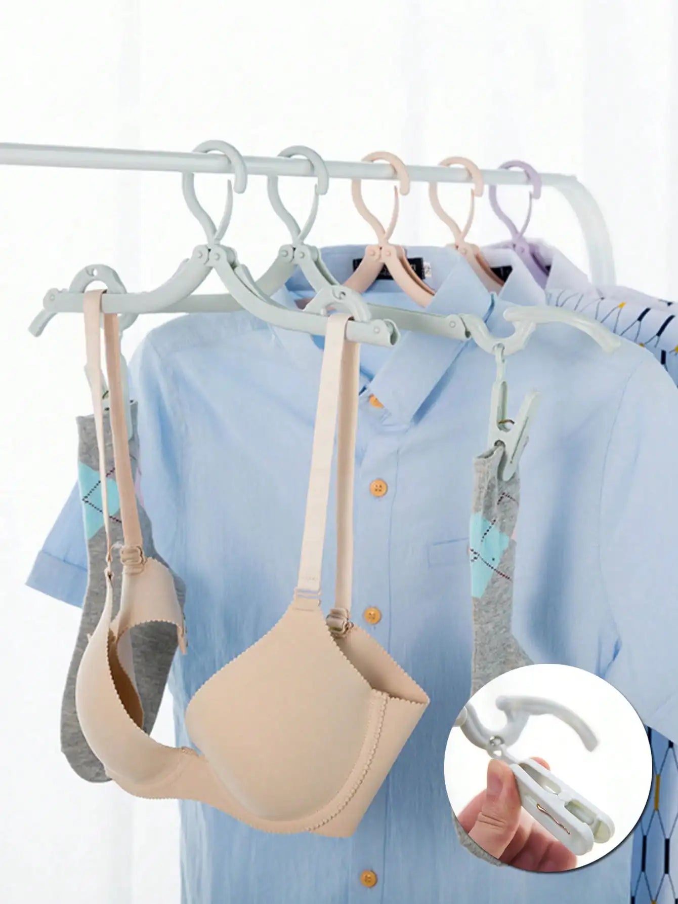 Portable Folding Clothes Hangers for Travel - 2