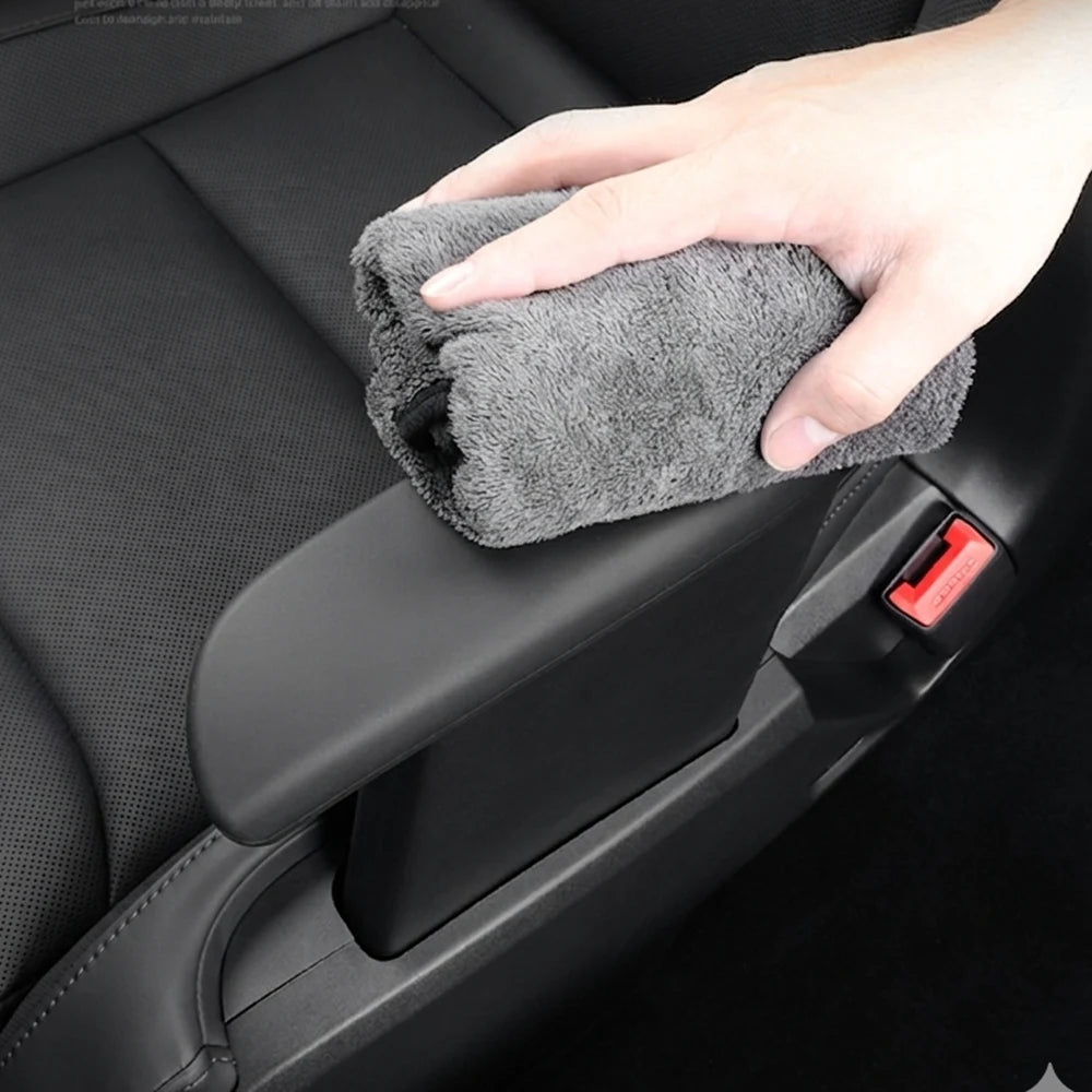 Silicone Armrest Covers for Second Row Seats