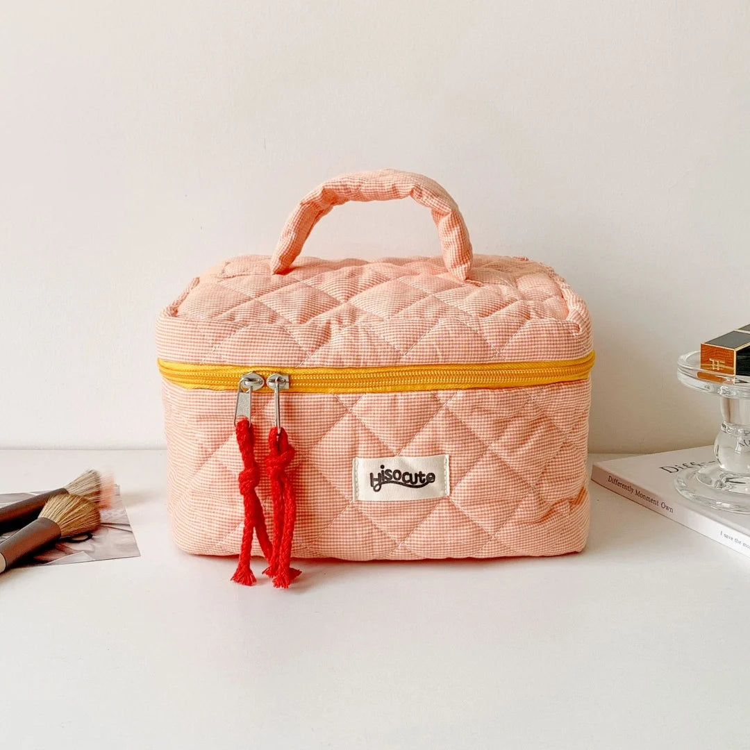 Portable Quilted Plaid Travel Makeup Bag - 24