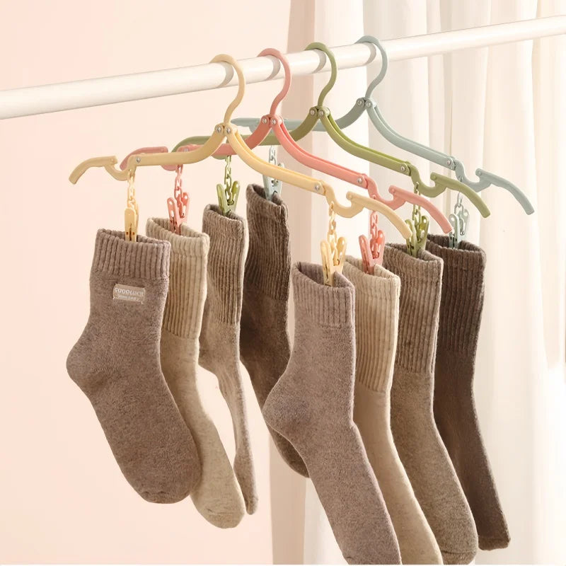 Portable Folding Clothes Hangers for Travel - 4