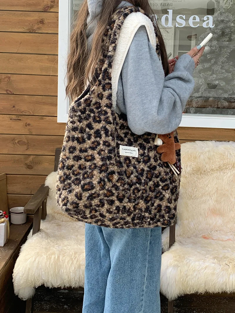 Leopard Print Plush Tote Bag for Daily Commute