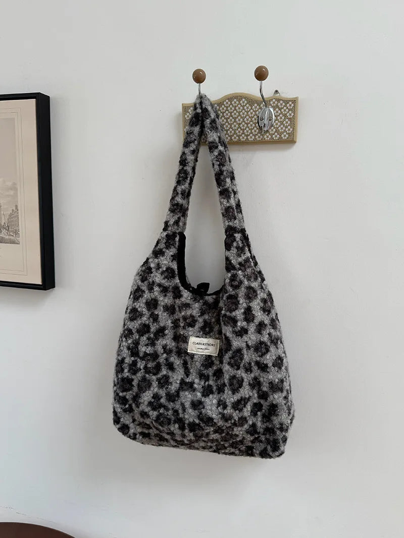 Leopard Print Plush Tote Bag for Daily Commute