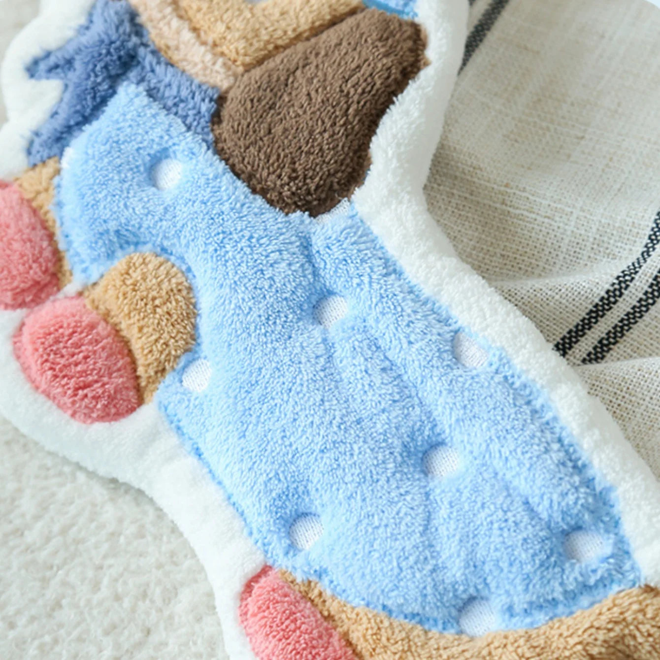 Cute Dog Shaped Hanging Hand Towel - 8