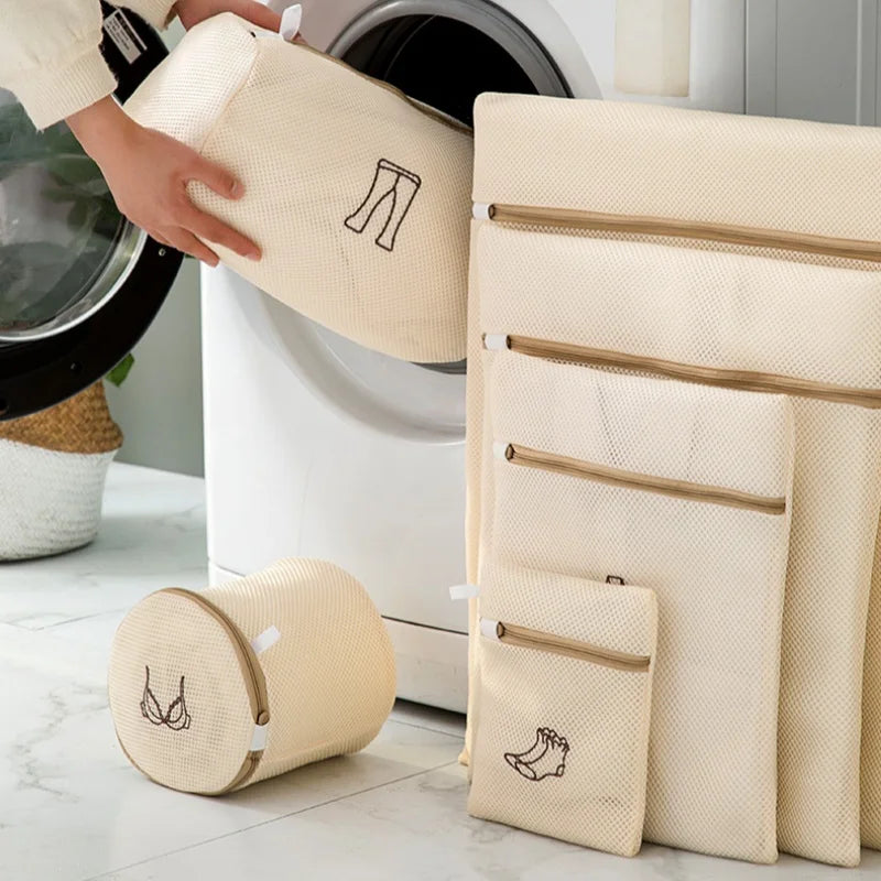 Protective Mesh Laundry Bags for Delicates and Lingerie