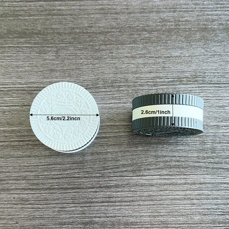 Cookie Shaped Manual Herb and Spice Grinder - 4