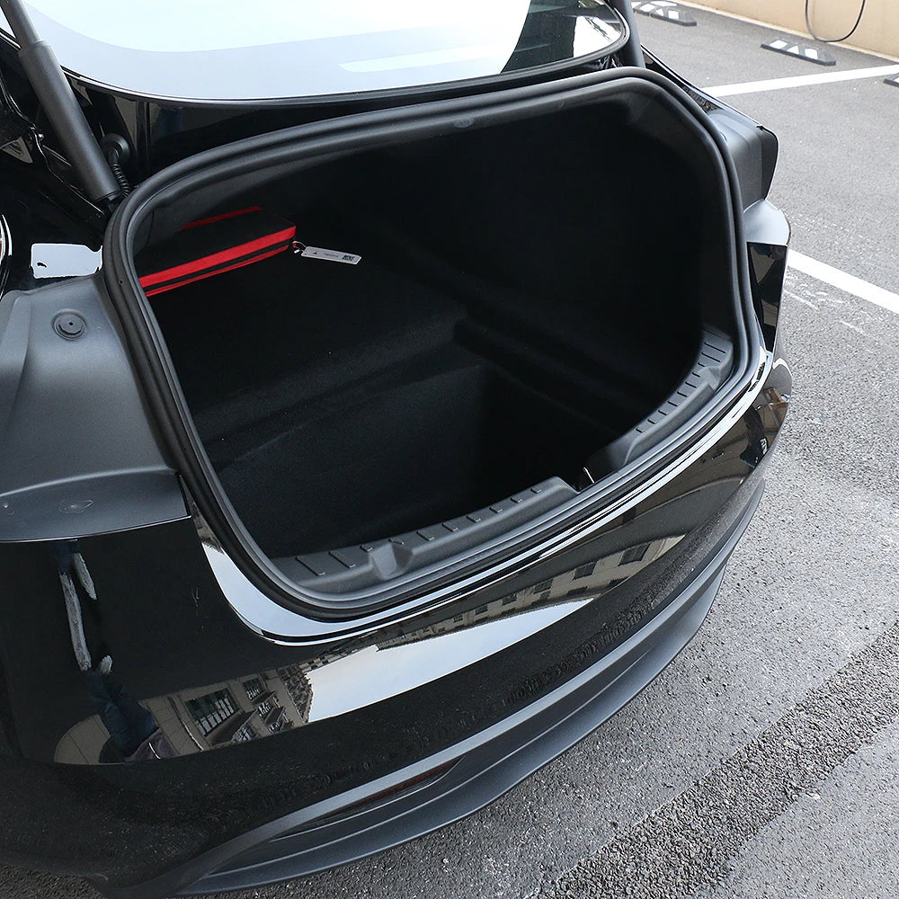 Trunk Threshold Protector for Model 3 Highland 2024 - 12