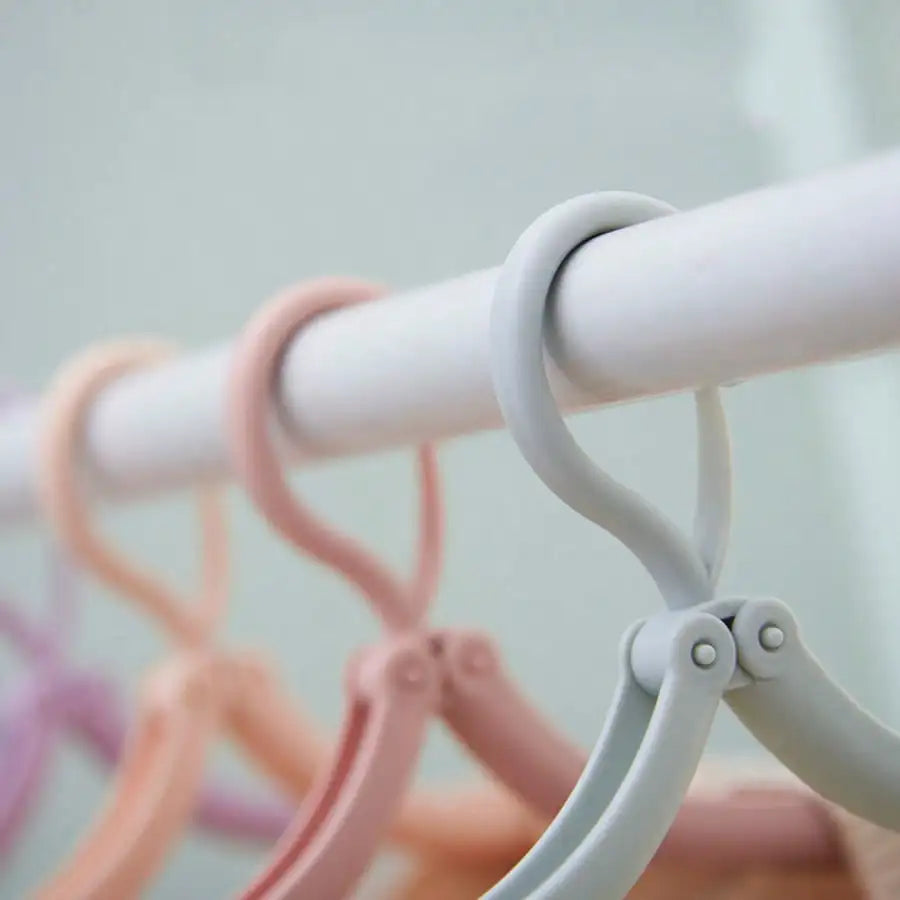 Portable Folding Clothes Hangers for Travel - 12