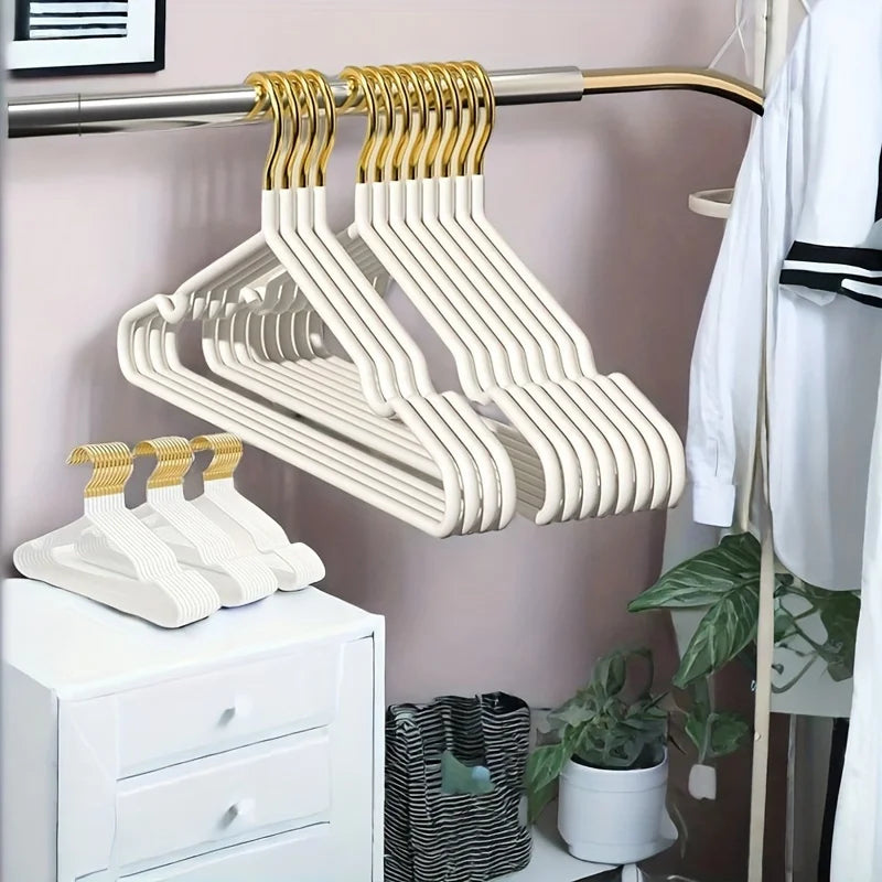 Non-Slip Space Saving Clothes Hangers