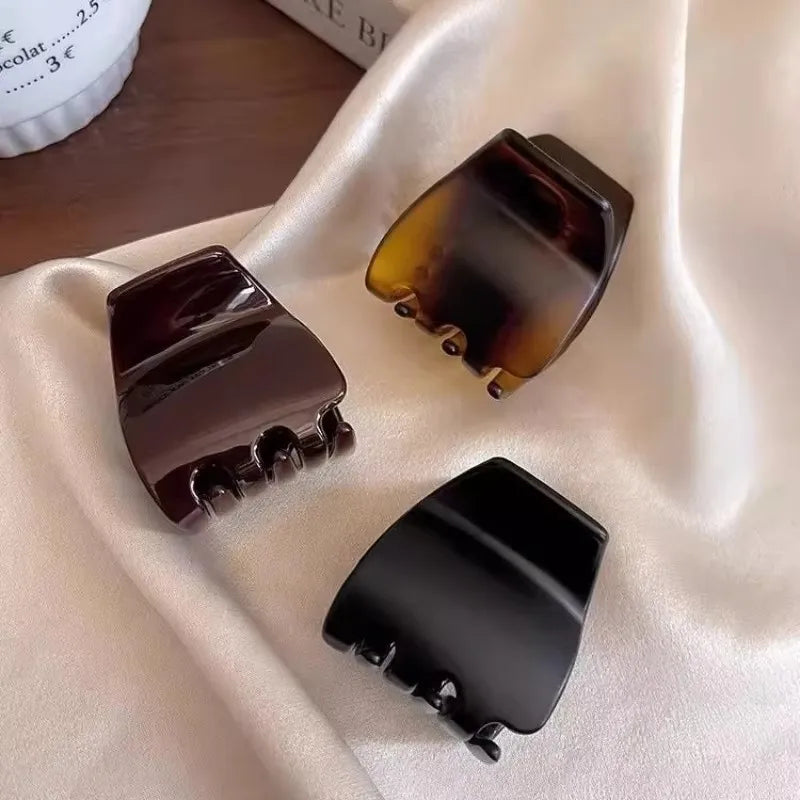 High Ponytail Volumizing Hair Claw Clip