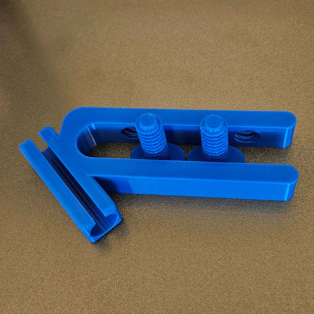 Hands-Free Garden Hose Bucket Clip Holder