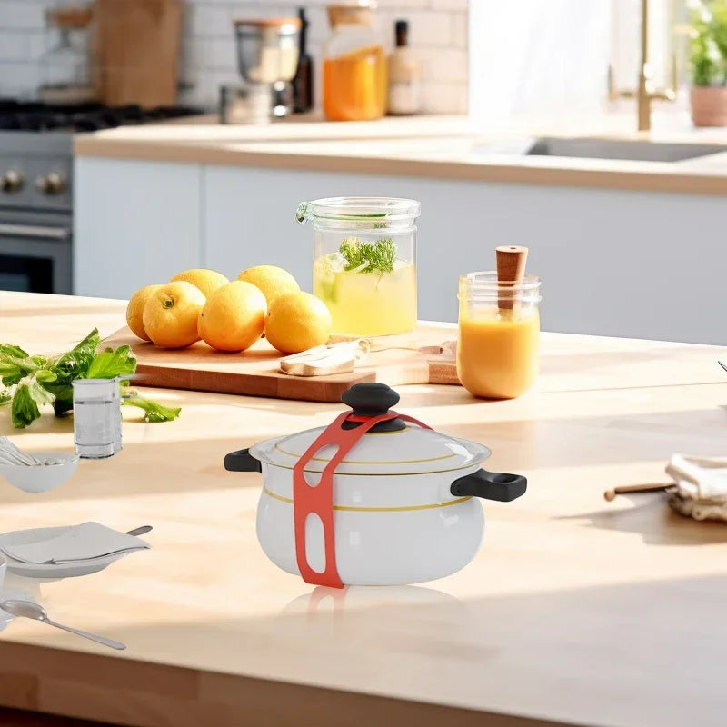 Elastic Pot Lid Securing Strap for Food Transport