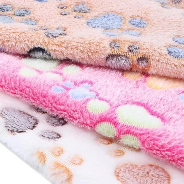 Soft Fluffy Fleece Pet Blanket for Dogs and Cats