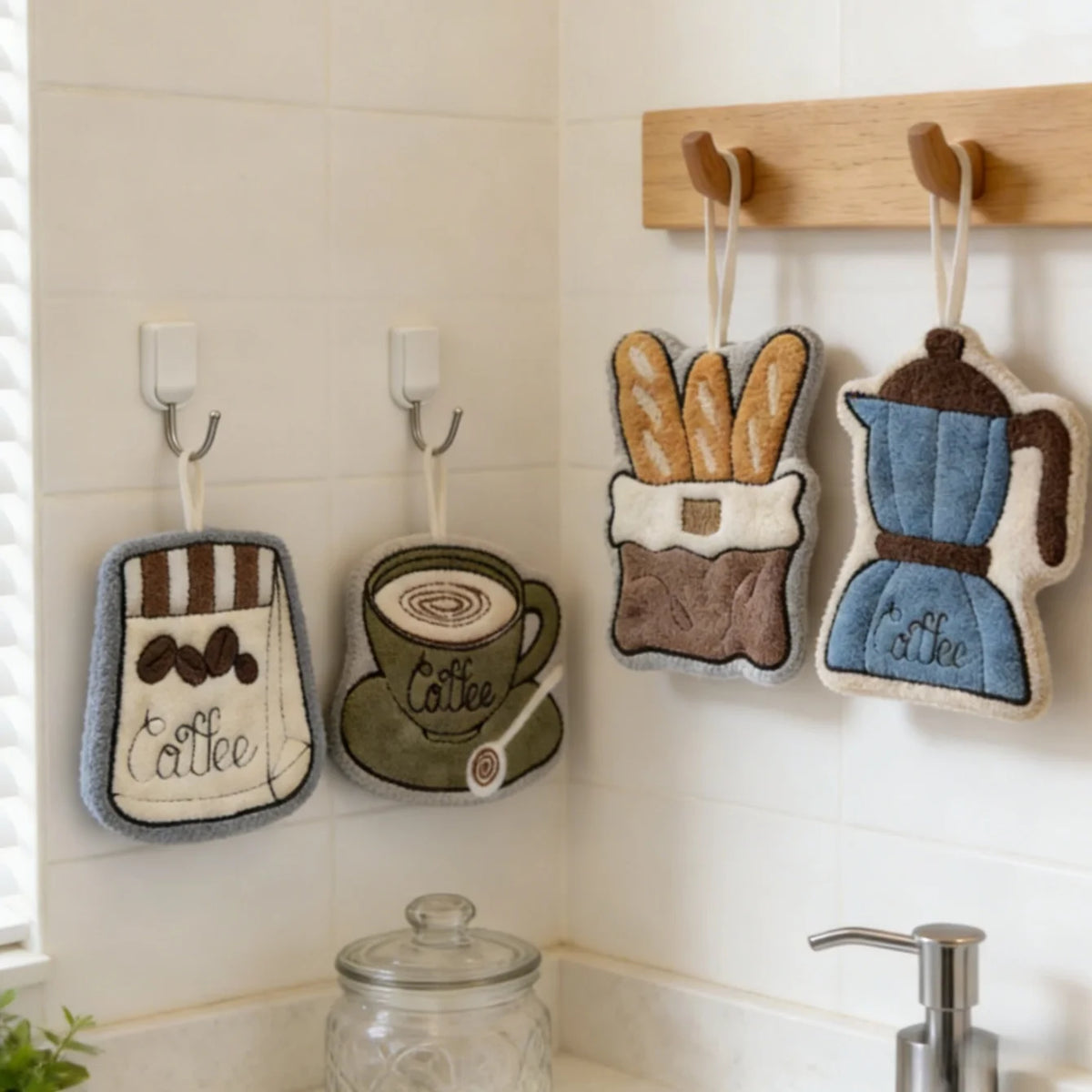 Quick-Drying Hanging Decorative Hand Towel for Kitchen and Bathroom