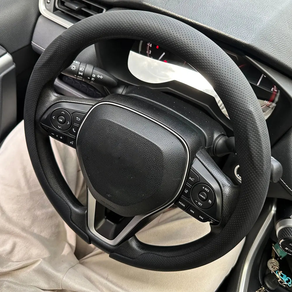 Universal Non-Slip Breathable Car Steering Wheel Cover